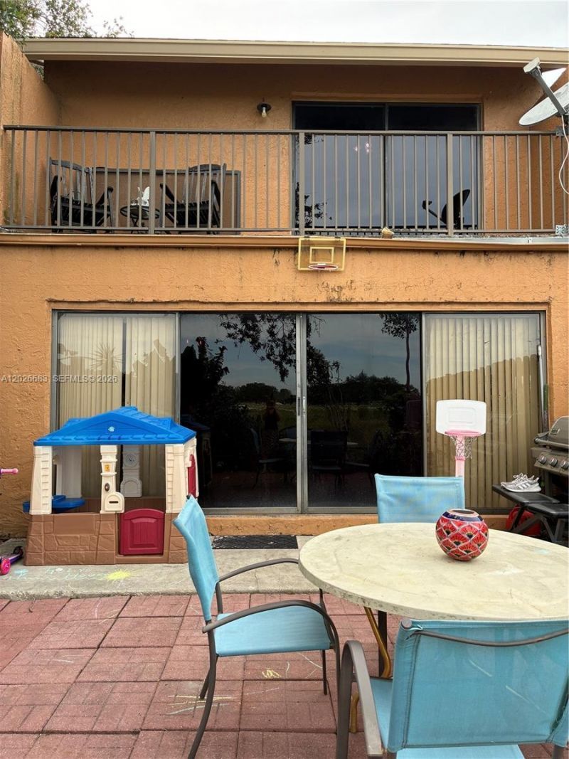 2828 NW 80th Ave, Sunrise, FL 33322 Photo