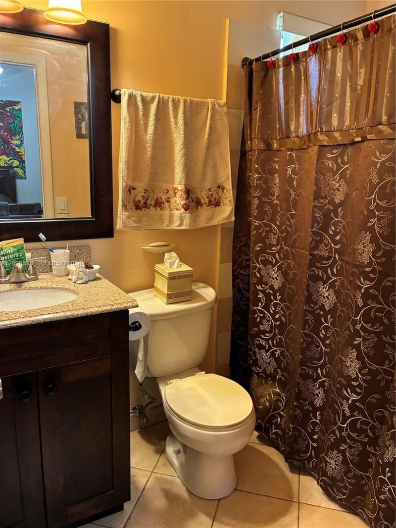 2828 NW 80th Ave, Sunrise, FL 33322 Photo