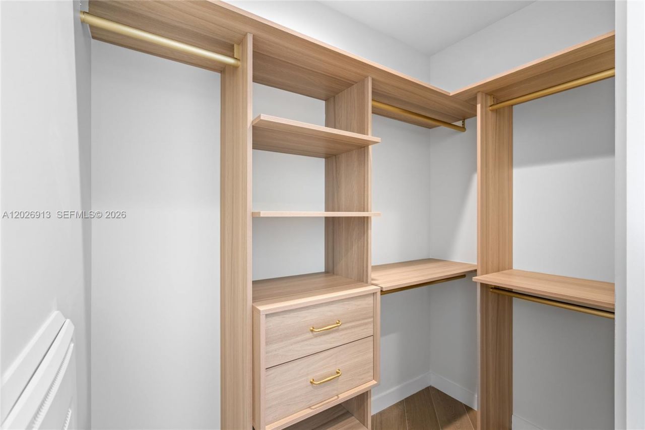 2700 NW 2nd Ave , Unit 717, Miami, FL 33127 Photo