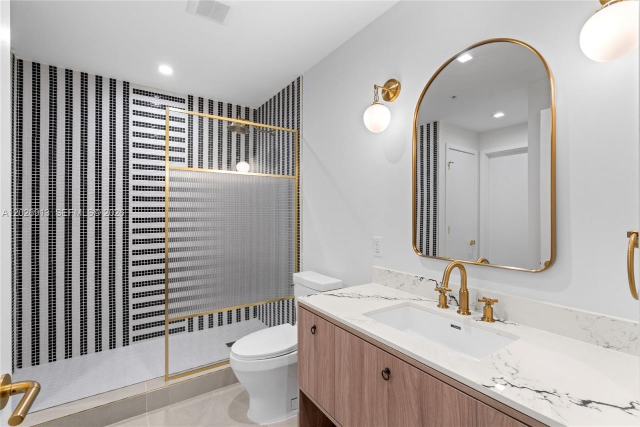 2700 NW 2nd Ave , Unit 717, Miami, FL 33127 Photo