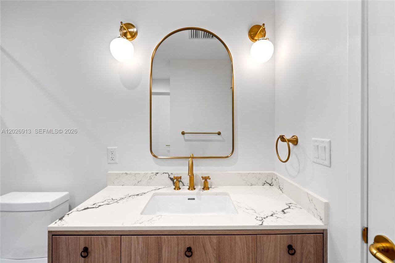 2700 NW 2nd Ave , Unit 717, Miami, FL 33127 Photo