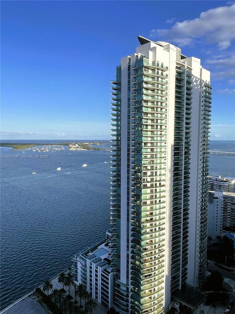 1200 Brickell Bay Dr , Unit 3903, Miami, FL 33131 Photo