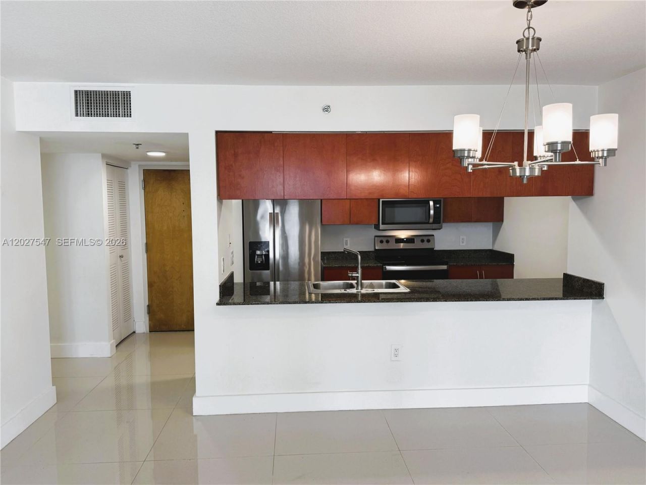1200 Brickell Bay Dr , Unit 3903, Miami, FL 33131 Photo