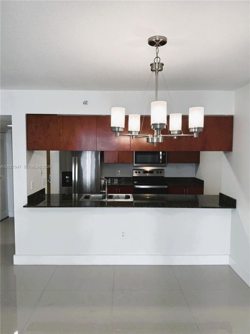 1200 Brickell Bay Dr , Unit 3903, Miami, FL 33131 Photo