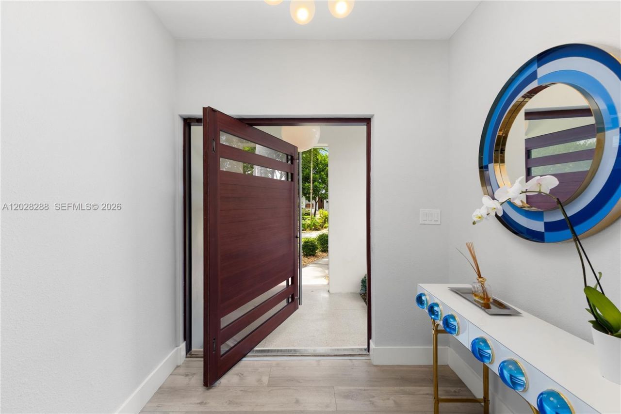 857 NE 98th St , Miami Shores, FL 33138 Photo