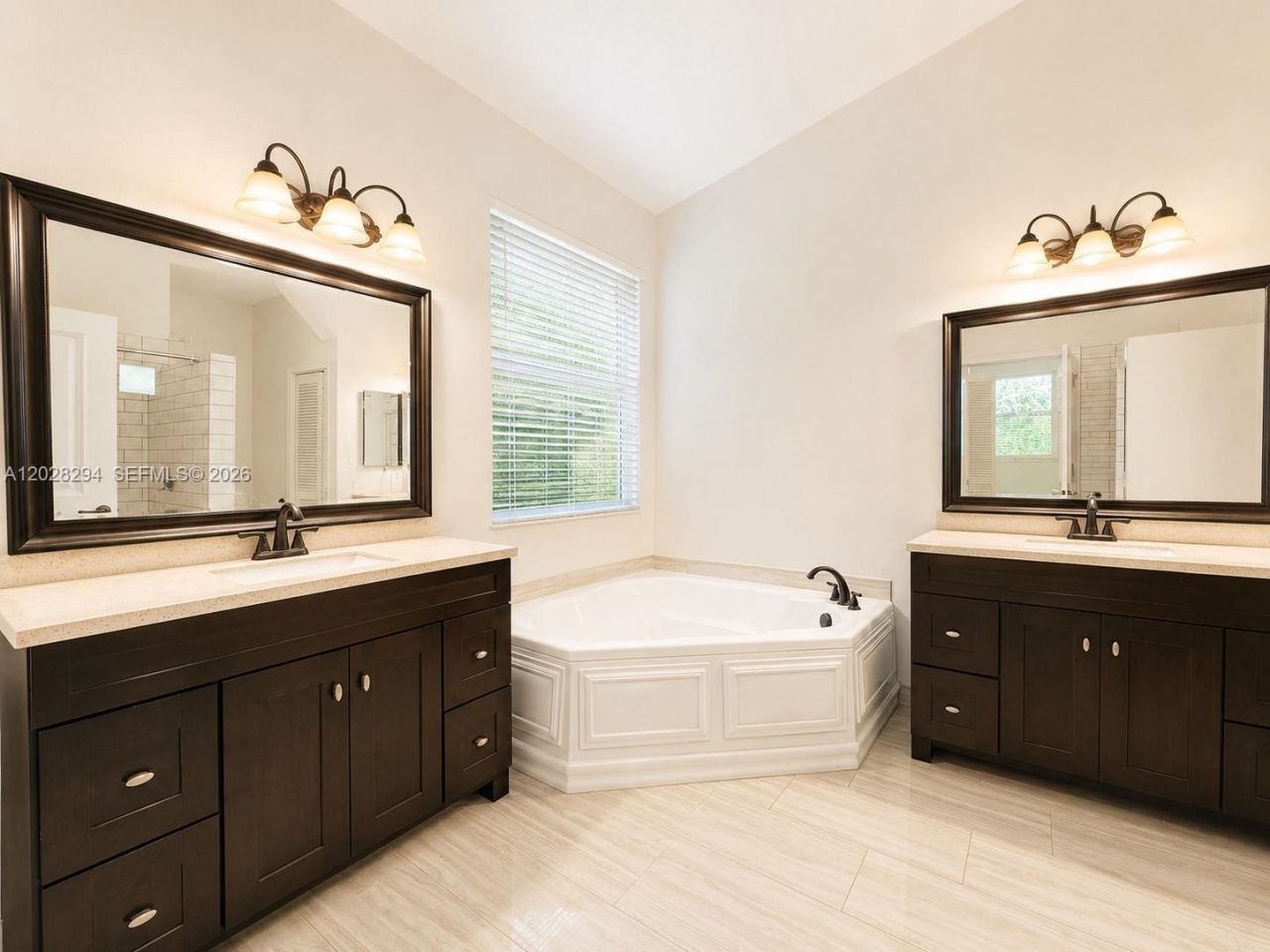 5528 Lake Tern Ct , Coconut Creek, FL 33073 Photo
