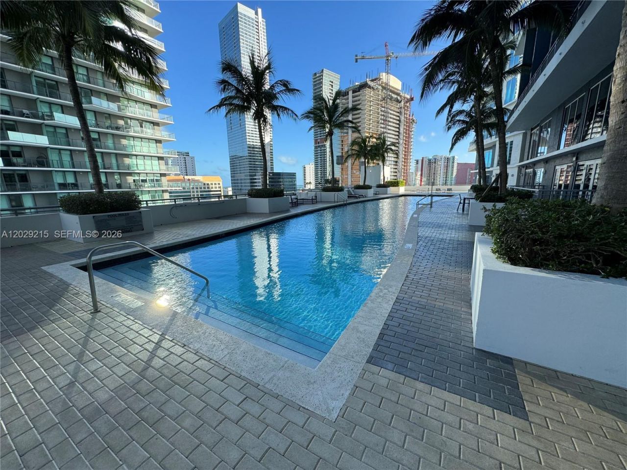 60 SW 13th St, Unit 2807, Miami, FL 33130 Photo