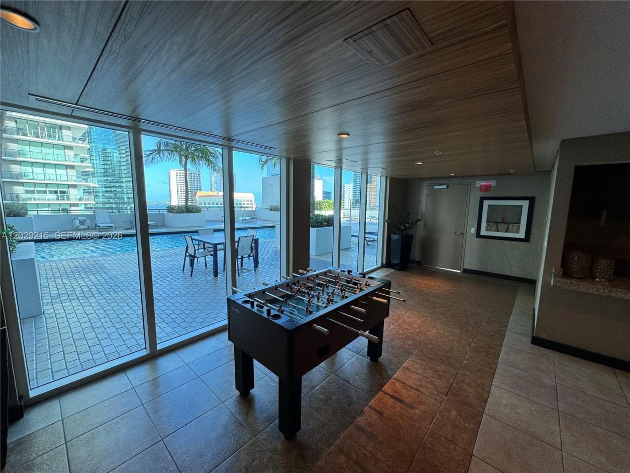 60 SW 13th St, Unit 2807, Miami, FL 33130 Photo