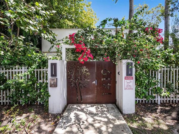 1419 West Ave , Unit 201, Miami Beach, FL 33139