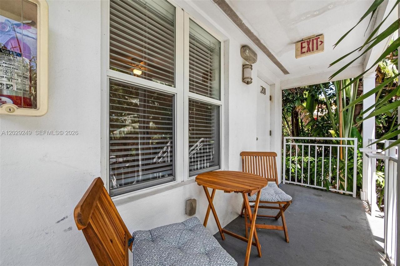 1419 West Ave , Unit 201, Miami Beach, FL 33139 Photo