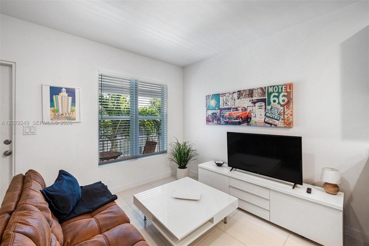 1419 West Ave , Unit 201, Miami Beach, FL 33139 Photo
