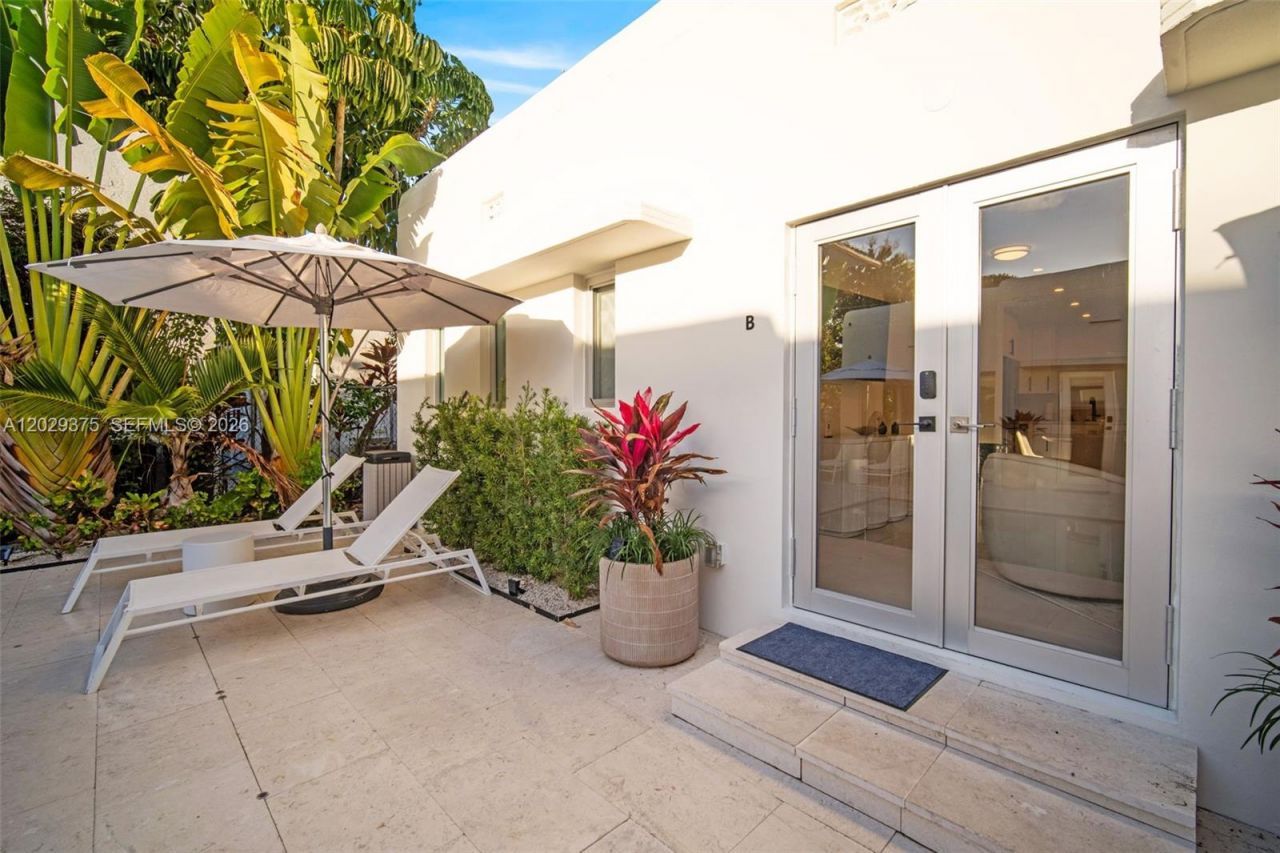 8109 Harding Ave , Miami Beach, FL 33141 Photo