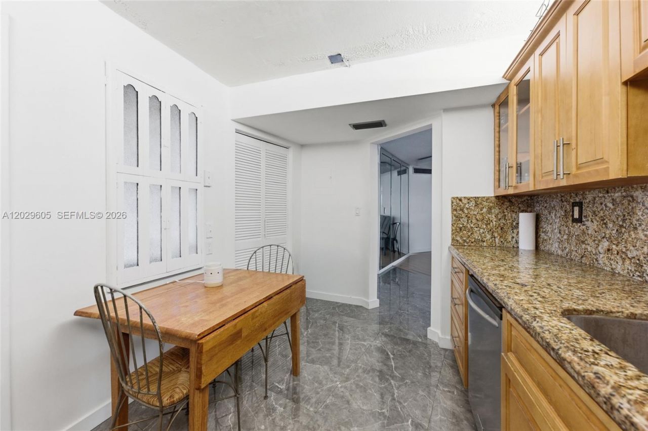 1501 NE 191st St , Unit C217, Miami, FL 33179 Photo