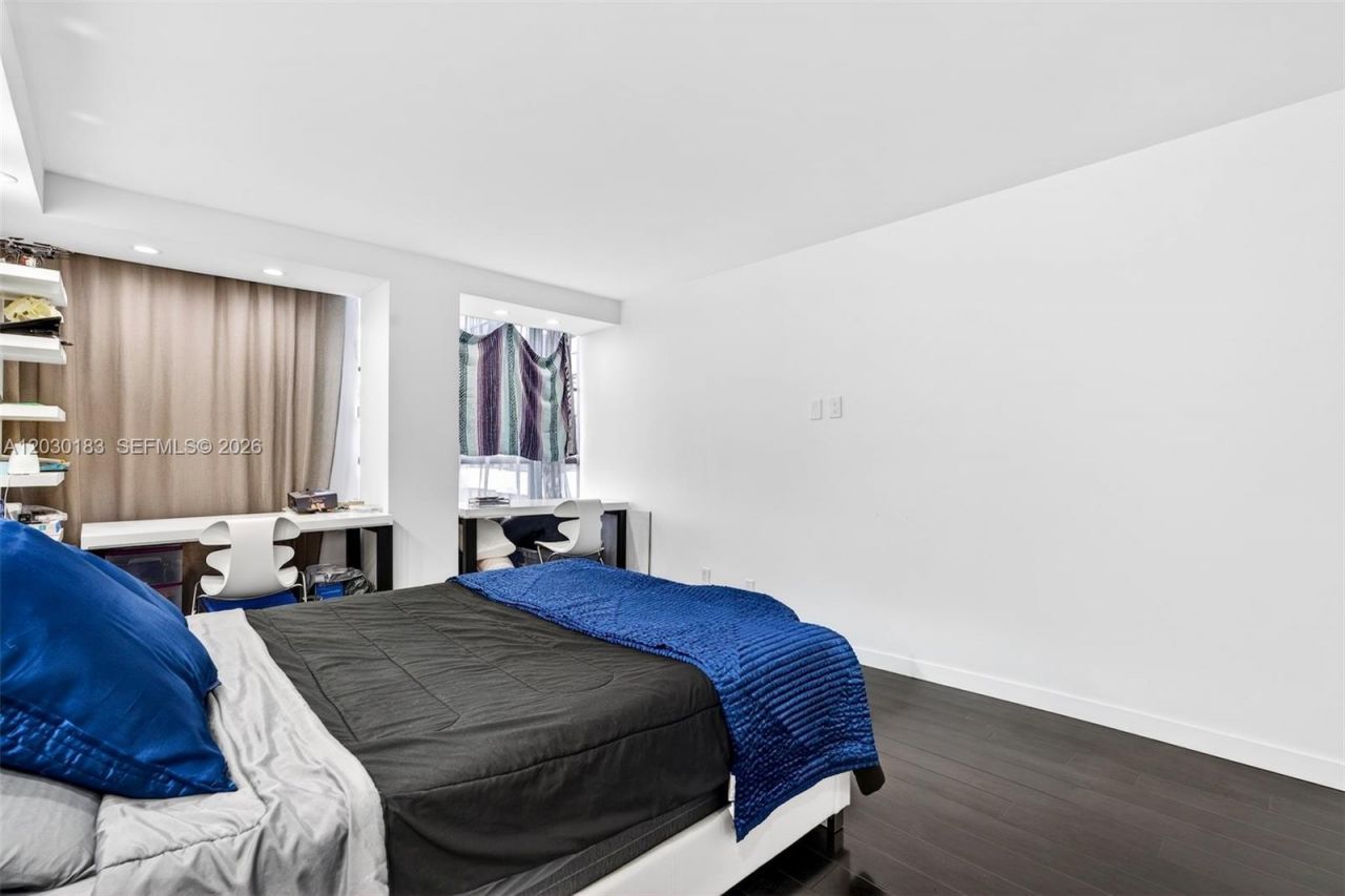 500 Three Islands Blvd, Unit 201, Hallandale Beach, FL 33009 Photo
