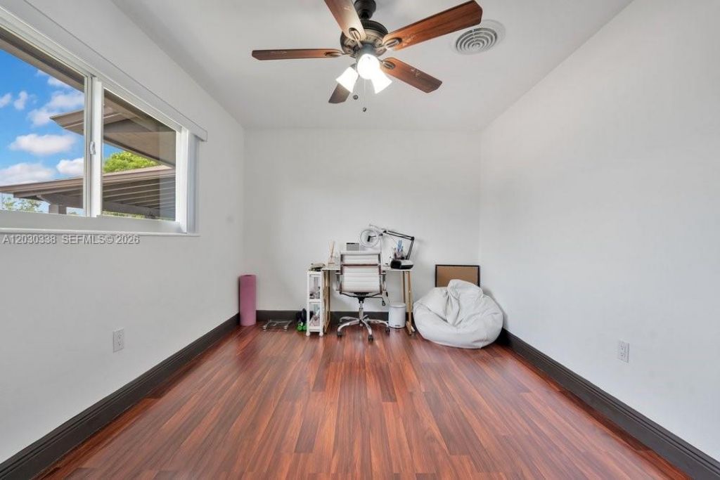 Please Call For Address, Miami, FL 33155 Photo
