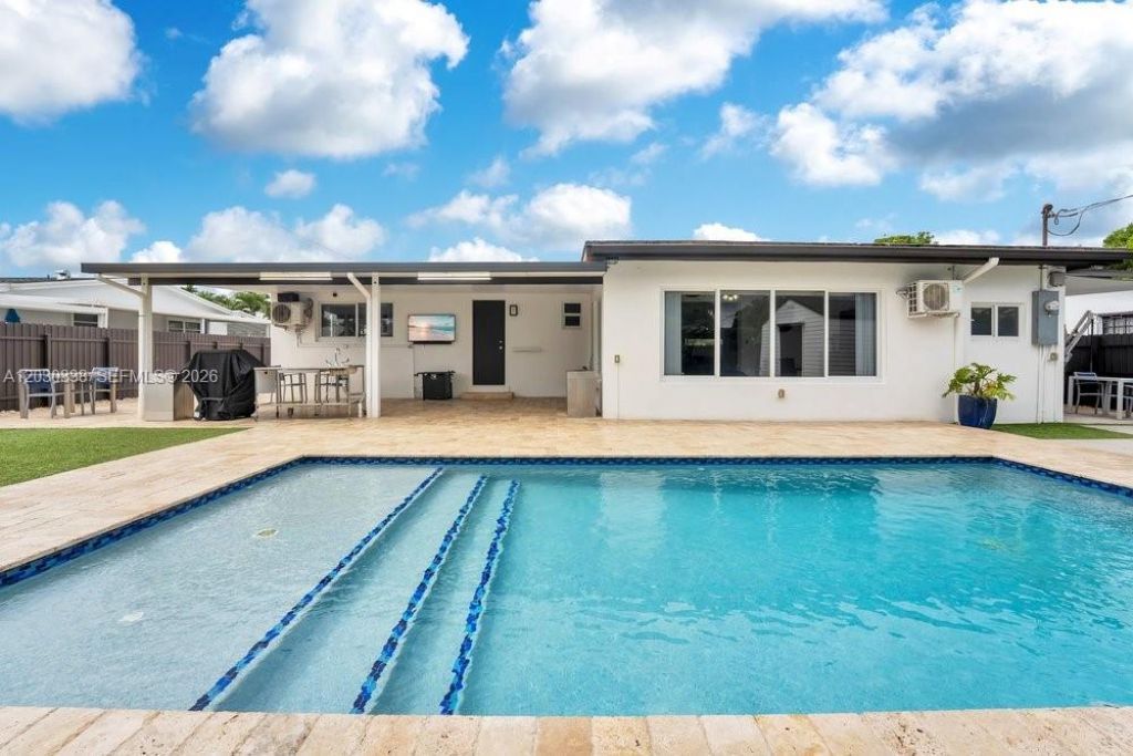 Please Call For Address, Miami, FL 33155 Photo