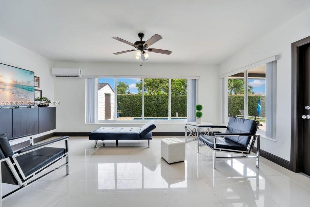Please Call For Address, Miami, FL 33155 Photo