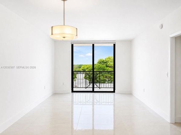 301 Altara Ave , Unit 529, Coral Gables, FL 33146