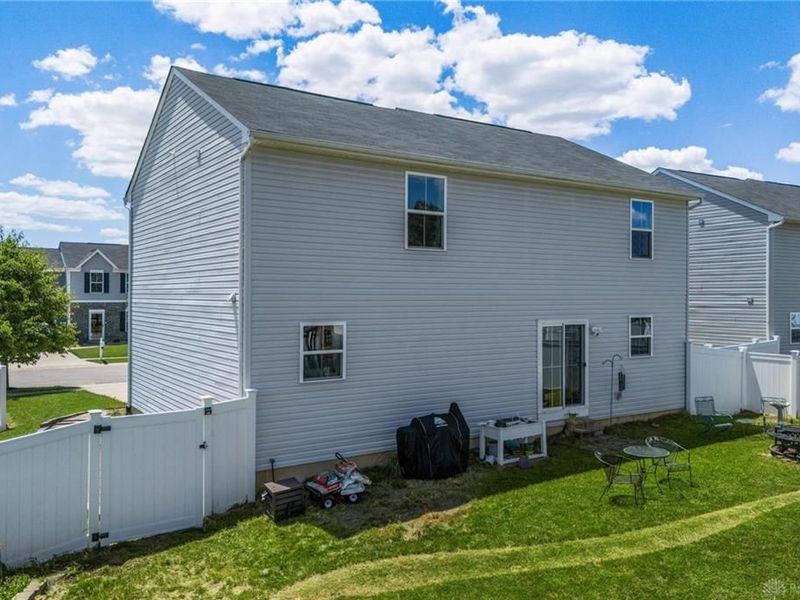 1195 Lisa Marie Drive, Xenia, OH 45385 Photo 5