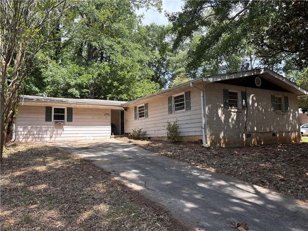 1845 Delphine Drive , Decatur, GA 30032