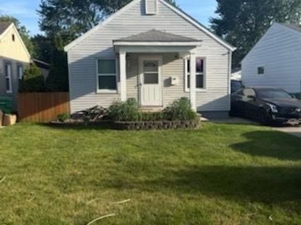 29025 Dawson Street, Garden City, MI 48135