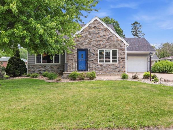 1411 N Cedar Avenue , Owatonna, MN 55060