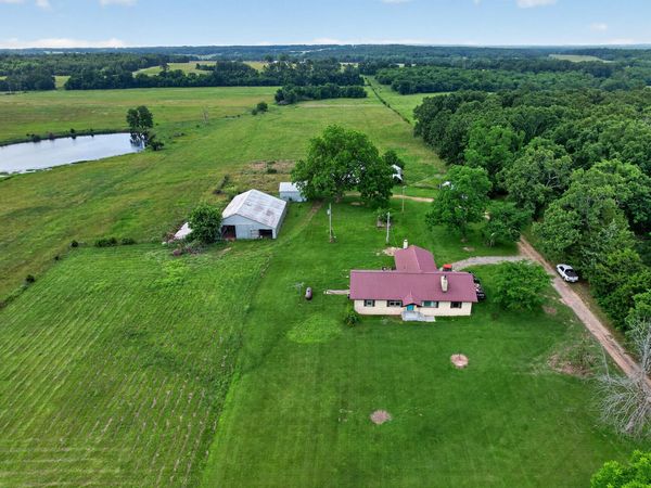 820 S Dallas County Line Road, Conway, MO 65632
