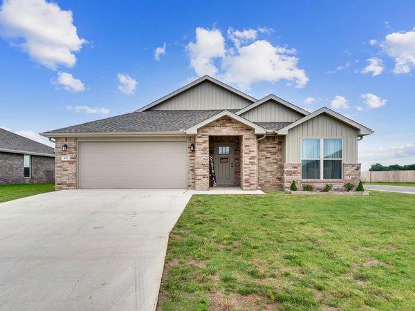 403 Molly Dean Drive , Duenweg, MO 64841