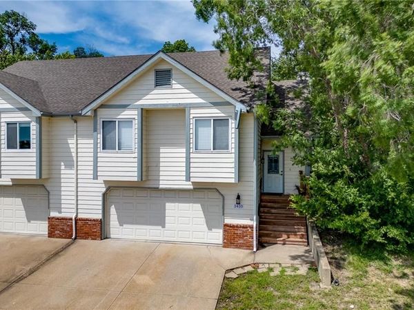3410 Augusta Drive, Lawrence, KS 66047