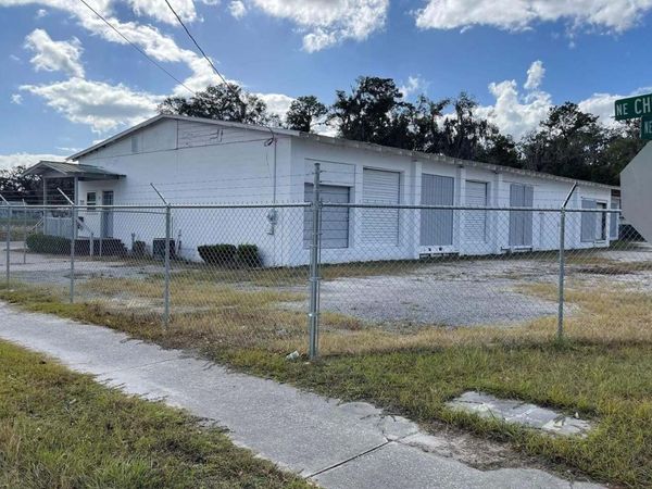 196 NE CHESTNUT AVENUE, Lake City, FL 32055