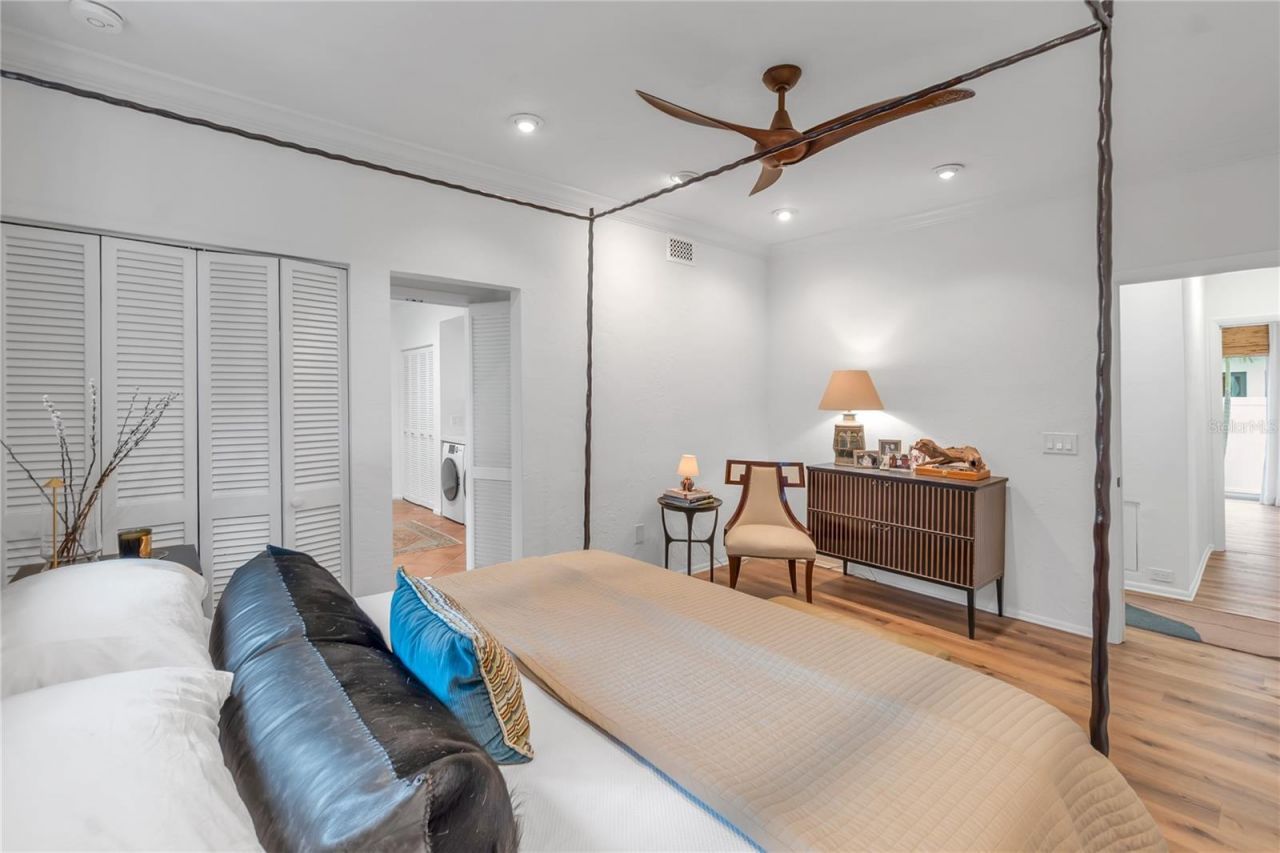 1864 Clematis St Street, Sarasota, FL 34239 Photo