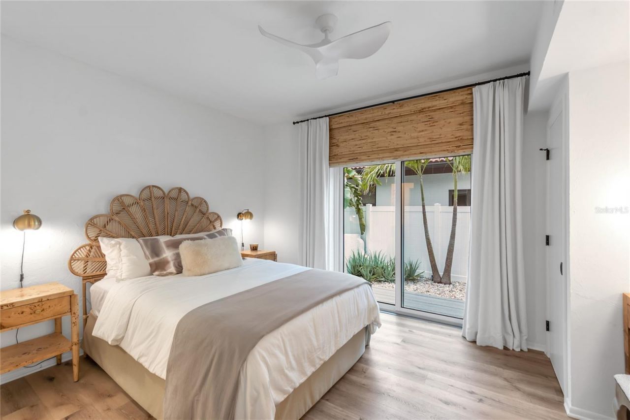 1864 Clematis St Street, Sarasota, FL 34239 Photo