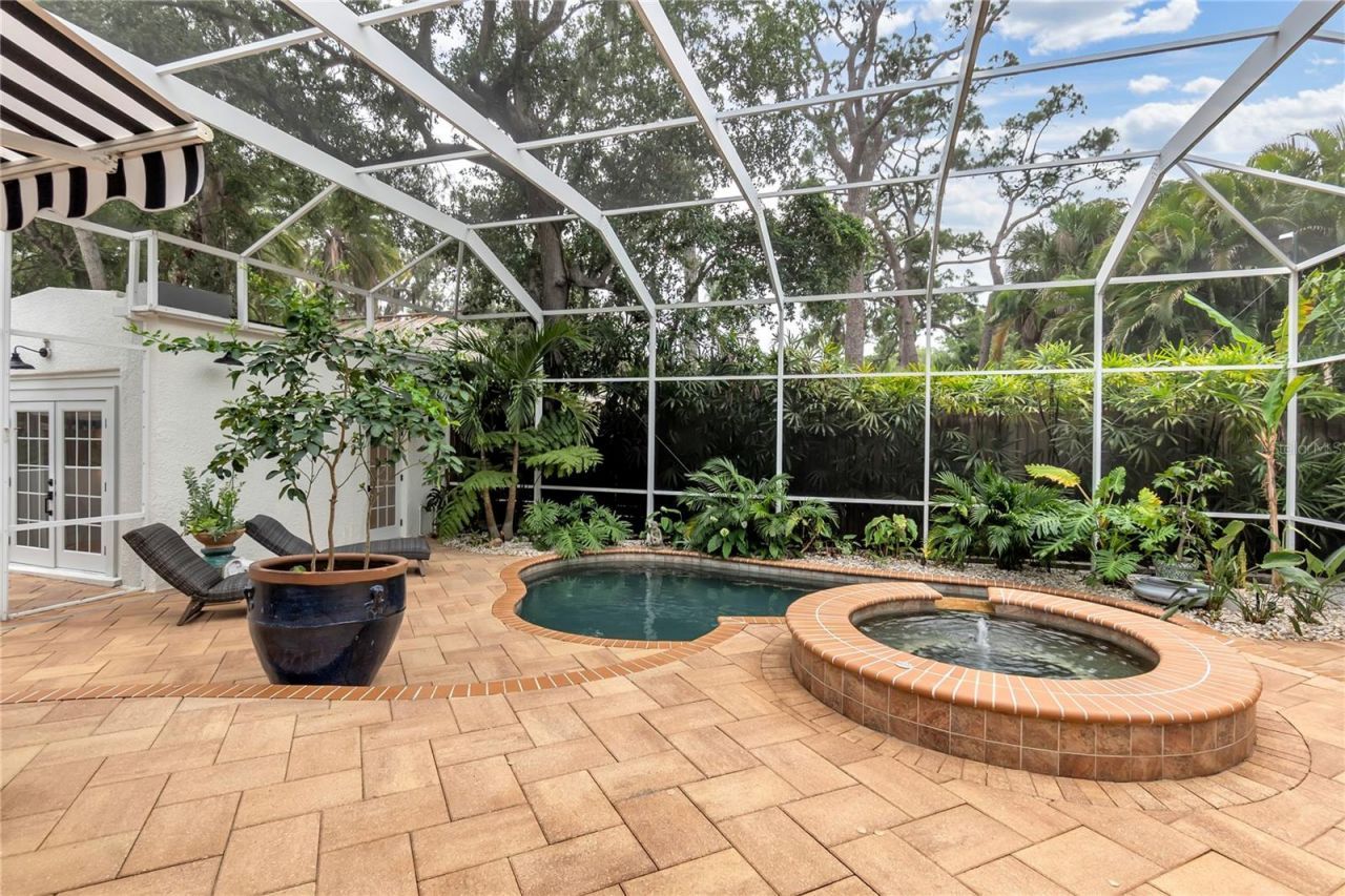1864 Clematis St Street, Sarasota, FL 34239 Photo
