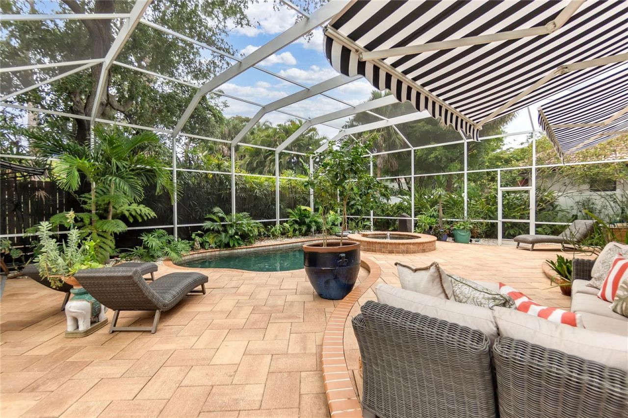 1864 Clematis St Street, Sarasota, FL 34239 Photo