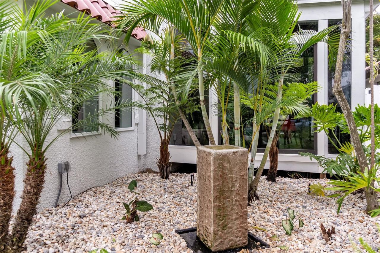 1864 Clematis St Street, Sarasota, FL 34239 Photo