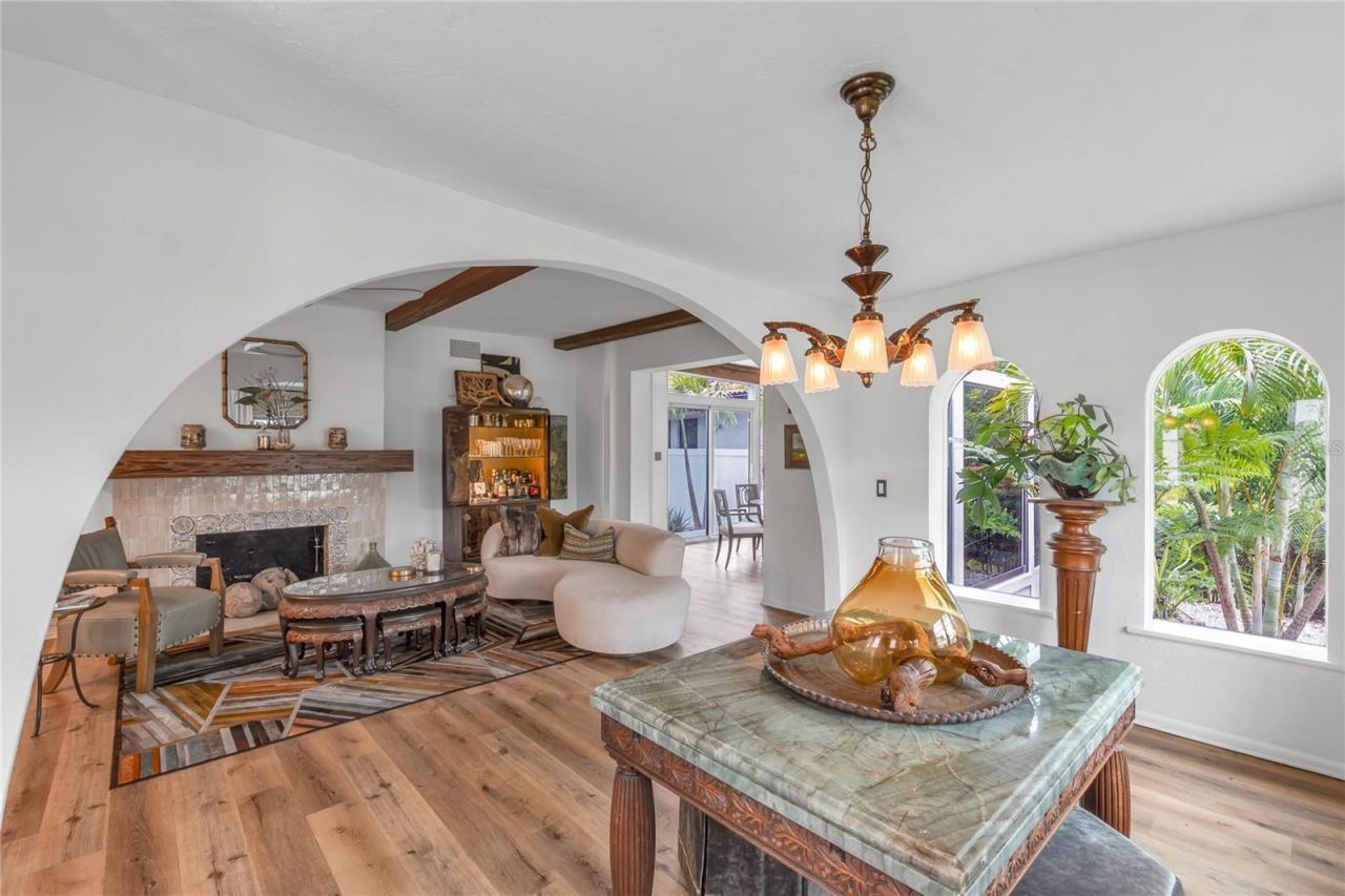 1864 Clematis St Street, Sarasota, FL 34239 Photo