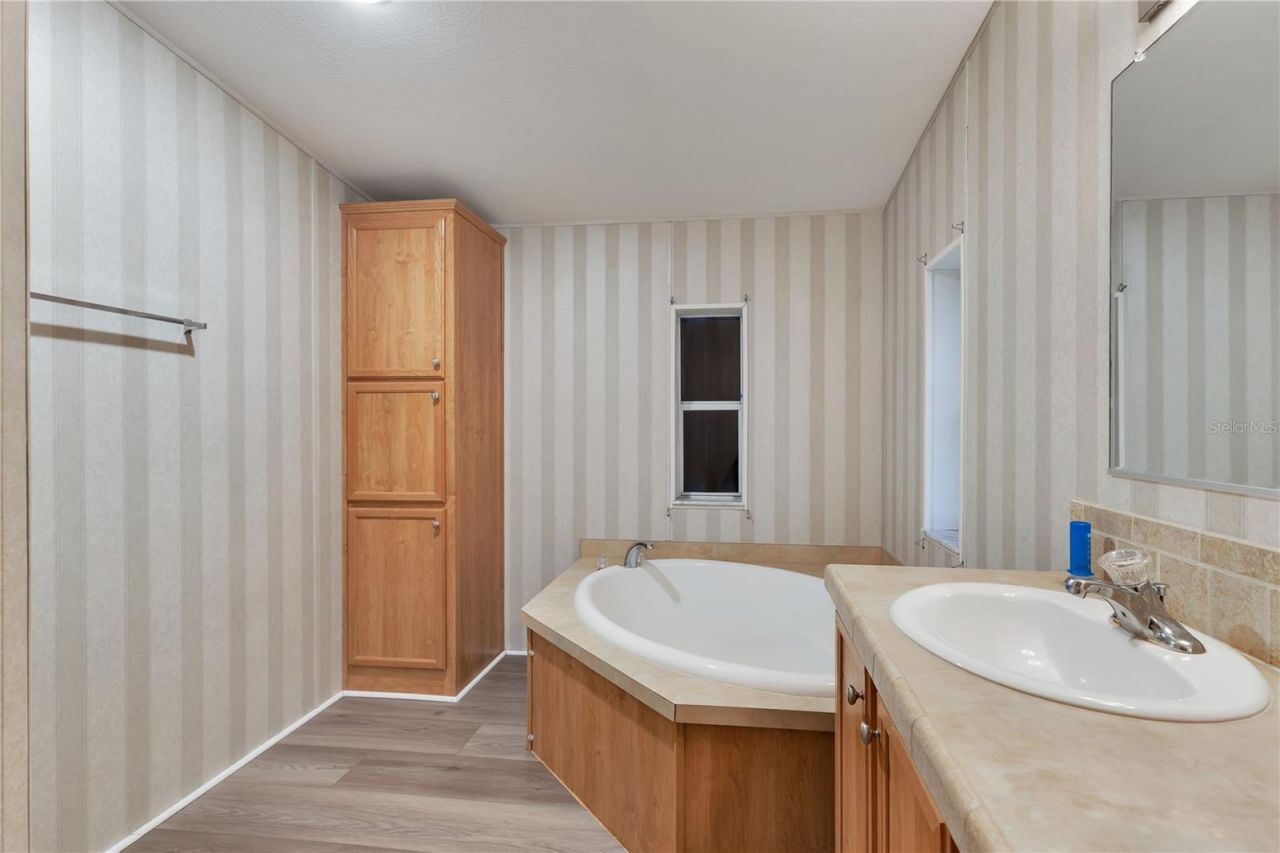 410 Lagoon Court, Kenansville, FL 34739 Photo