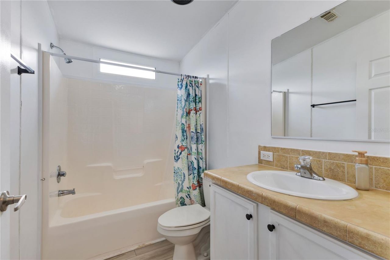 410 Lagoon Court, Kenansville, FL 34739 Photo
