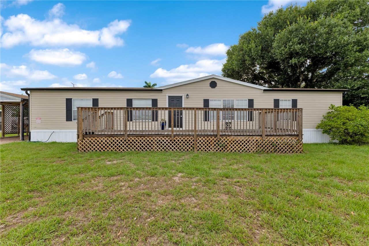410 Lagoon Court, Kenansville, FL 34739 Photo