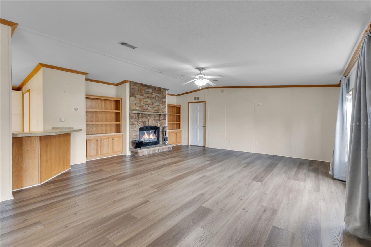 410 Lagoon Court, Kenansville, FL 34739 Photo