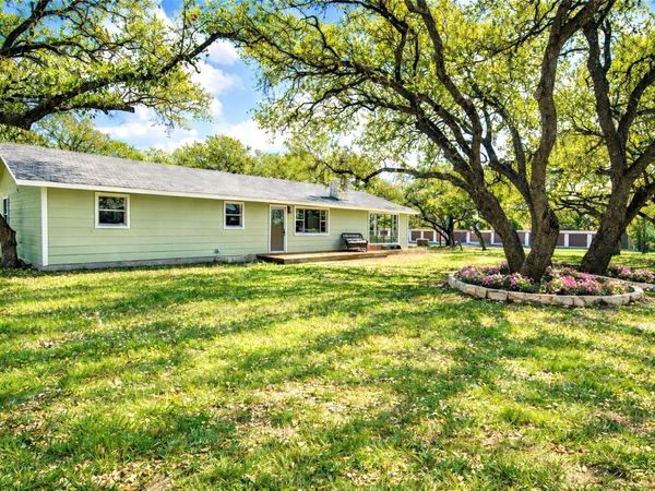207 Haley, Johnson City, TX 78636