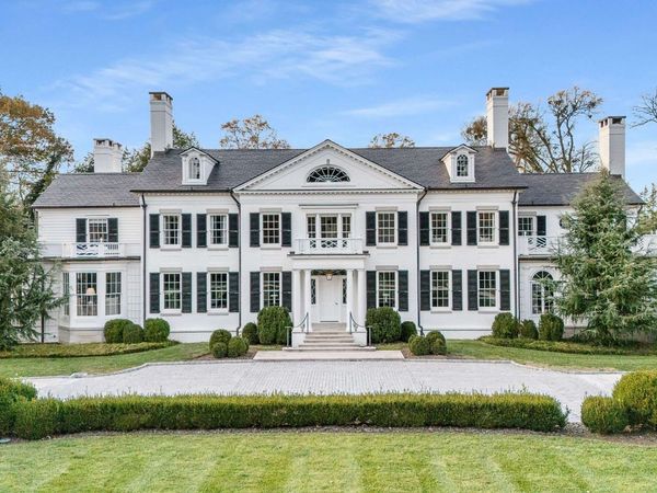 1201 Belle Meade Blvd , Nashville, TN 37205
