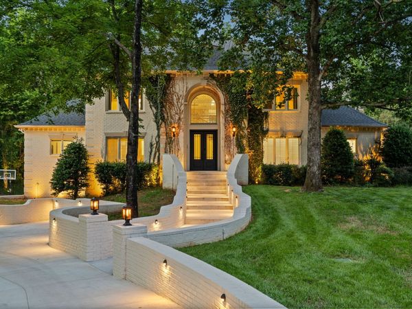 827 Maxwell Ct , Nashville, TN 37220