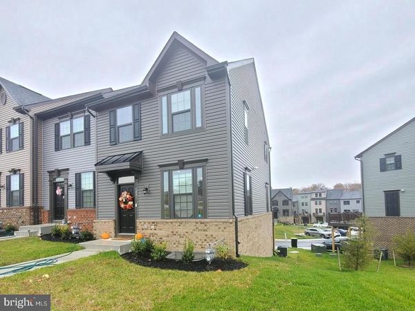 1001 RAMPART DRIVE , FREDERICKSBURG, VA 22401