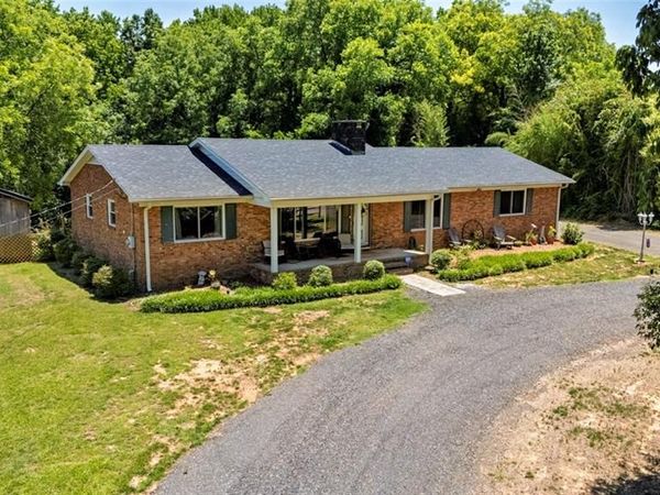 406 Old Liberty Road, Asheboro, NC 27203