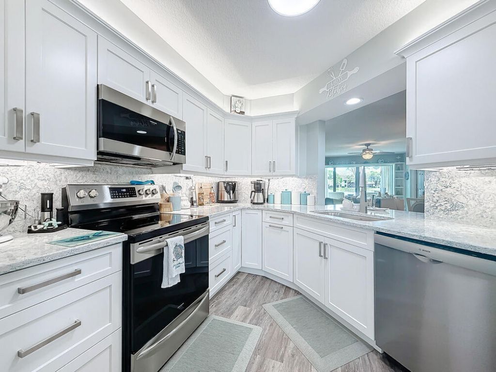 3410 SE Martinique Trace, Unit 102, Stuart, FL 34997 Photo