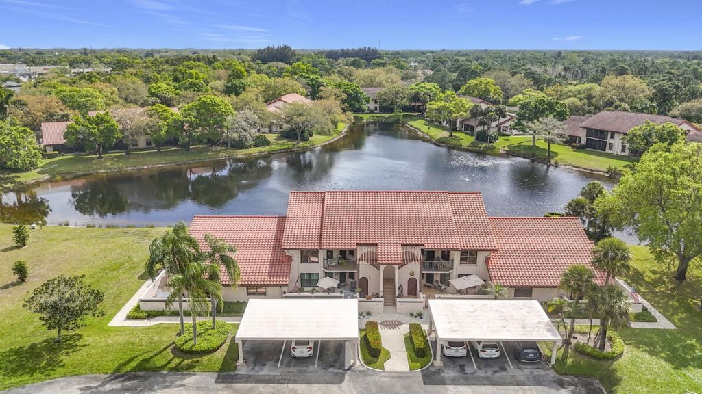 3410 SE Martinique Trace, Unit 102, Stuart, FL 34997 Photo