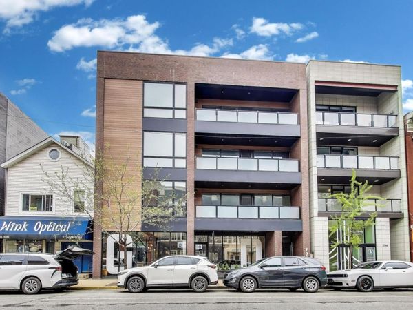 2742 N Lincoln Avenue , Unit 301, Chicago, IL 60614