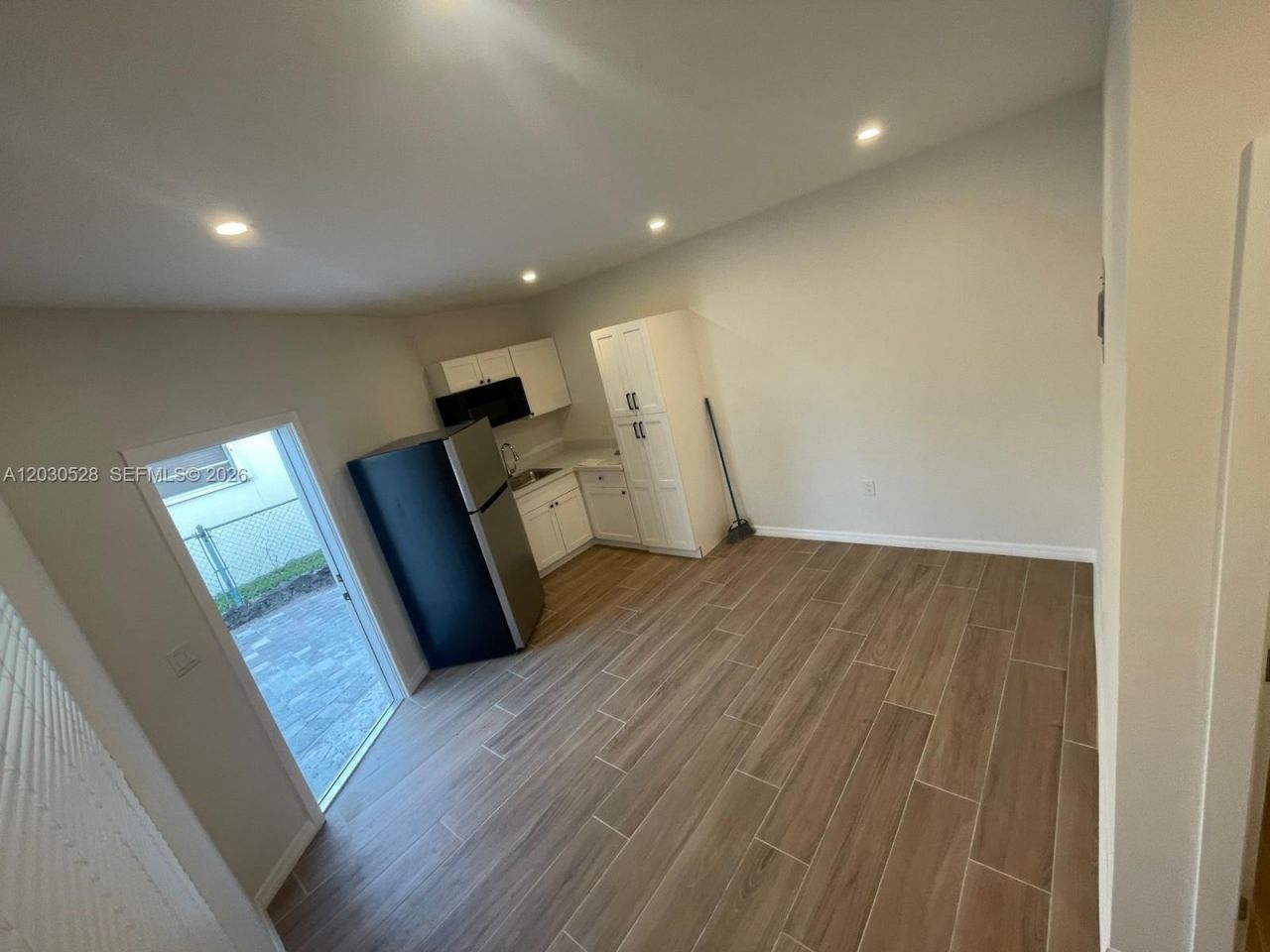 6801 SW 22nd St , Unit -, Miami, FL 33155 Photo