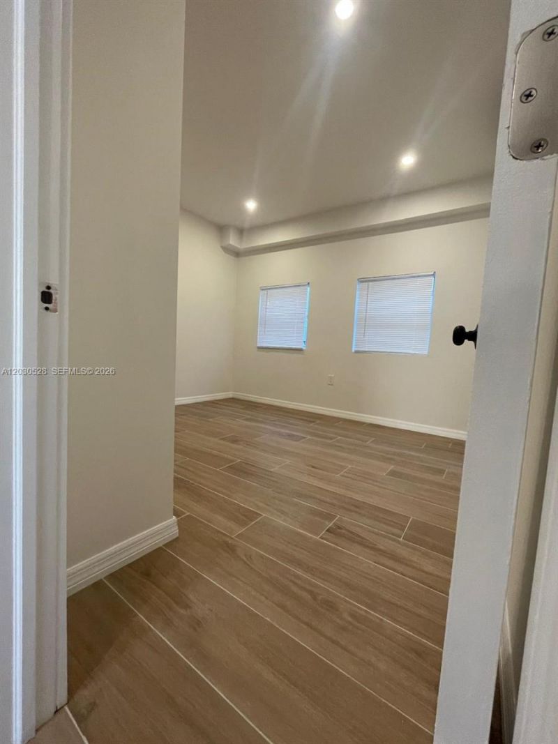 6801 SW 22nd St , Unit -, Miami, FL 33155 Photo